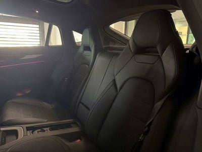 2026 Porsche Panamera 4