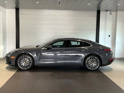 2026 Porsche Panamera 4