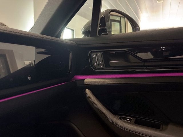 2026 Porsche Panamera 4