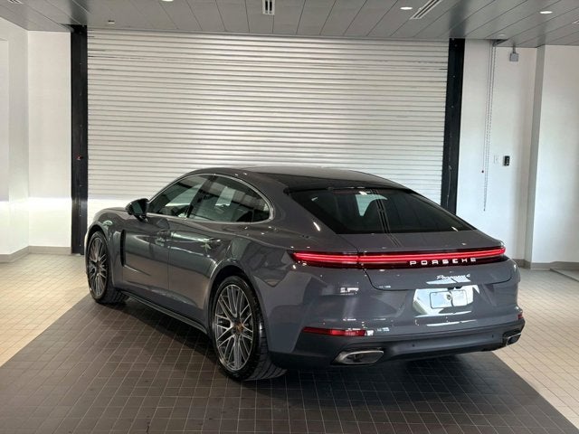 2026 Porsche Panamera 4
