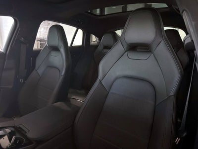 2026 Porsche Panamera 4