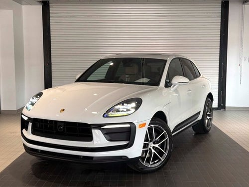 2026 Porsche Macan Base