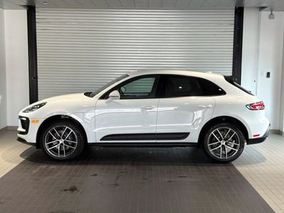 2026 Porsche Macan Base