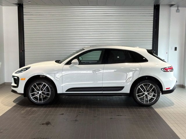 2026 Porsche Macan Base
