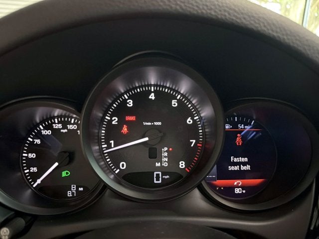 2026 Porsche Macan Base