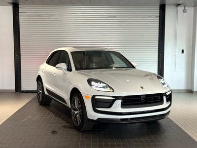 2026 Porsche Macan Base