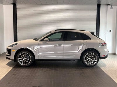 2026 Porsche Macan Base