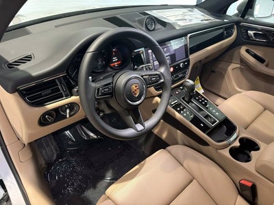 2026 Porsche Macan Base