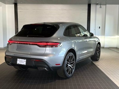 2026 Porsche Macan Base
