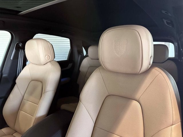 2026 Porsche Cayenne Base