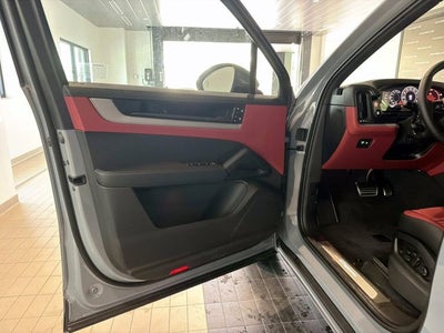 2026 Porsche Cayenne Base