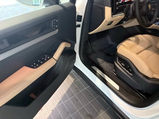 2026 Porsche Cayenne Base