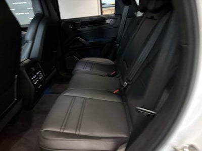 2026 Porsche Cayenne GTS