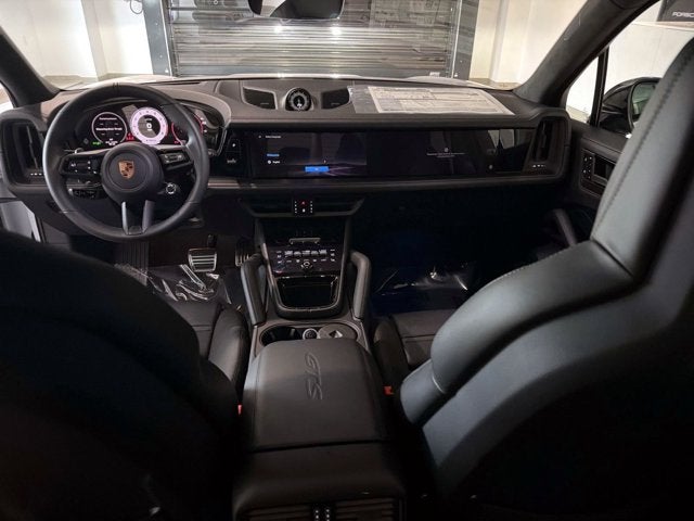 2026 Porsche Cayenne GTS