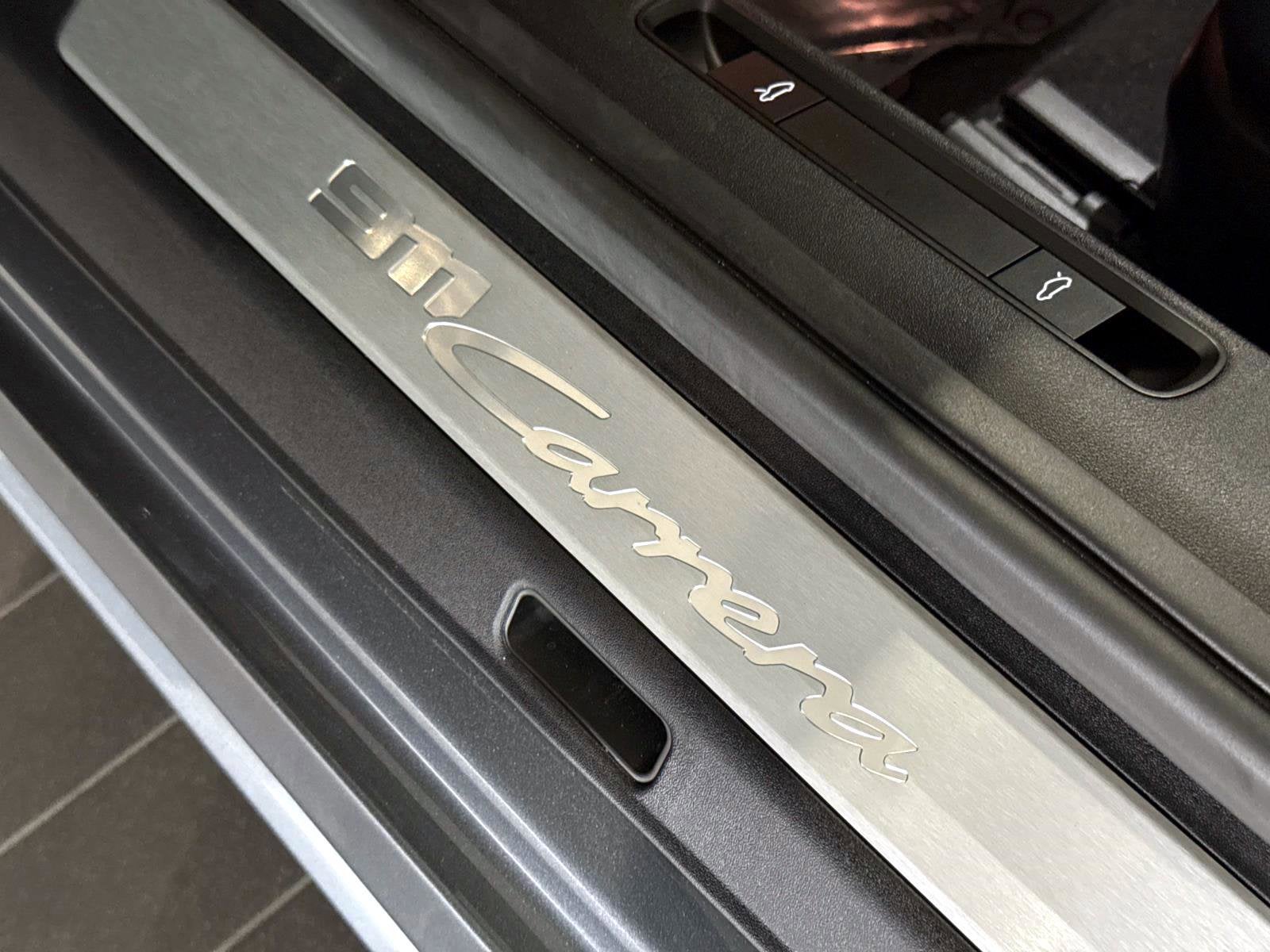 2026 Porsche 911 Carrera