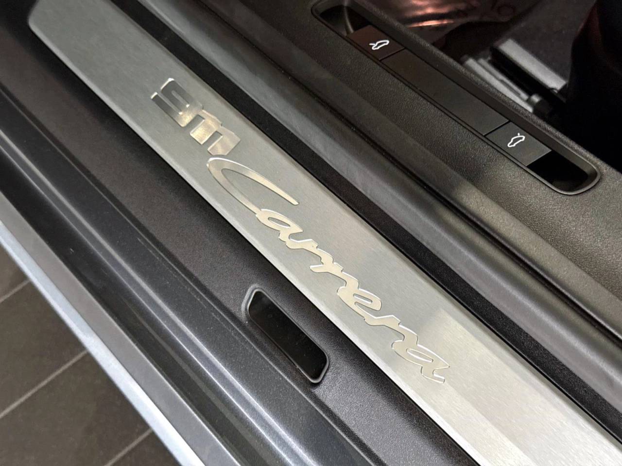 2026 Porsche 911 Carrera