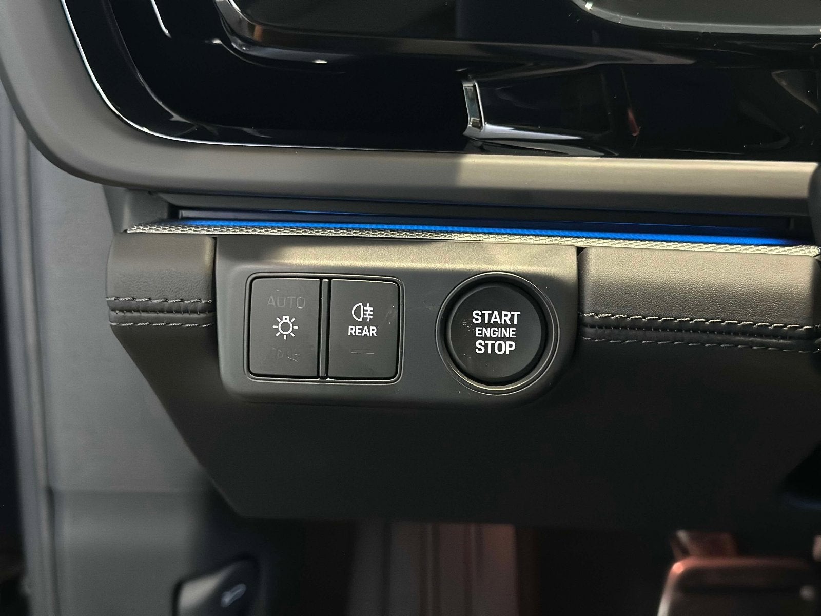 2025 Porsche Panamera 4