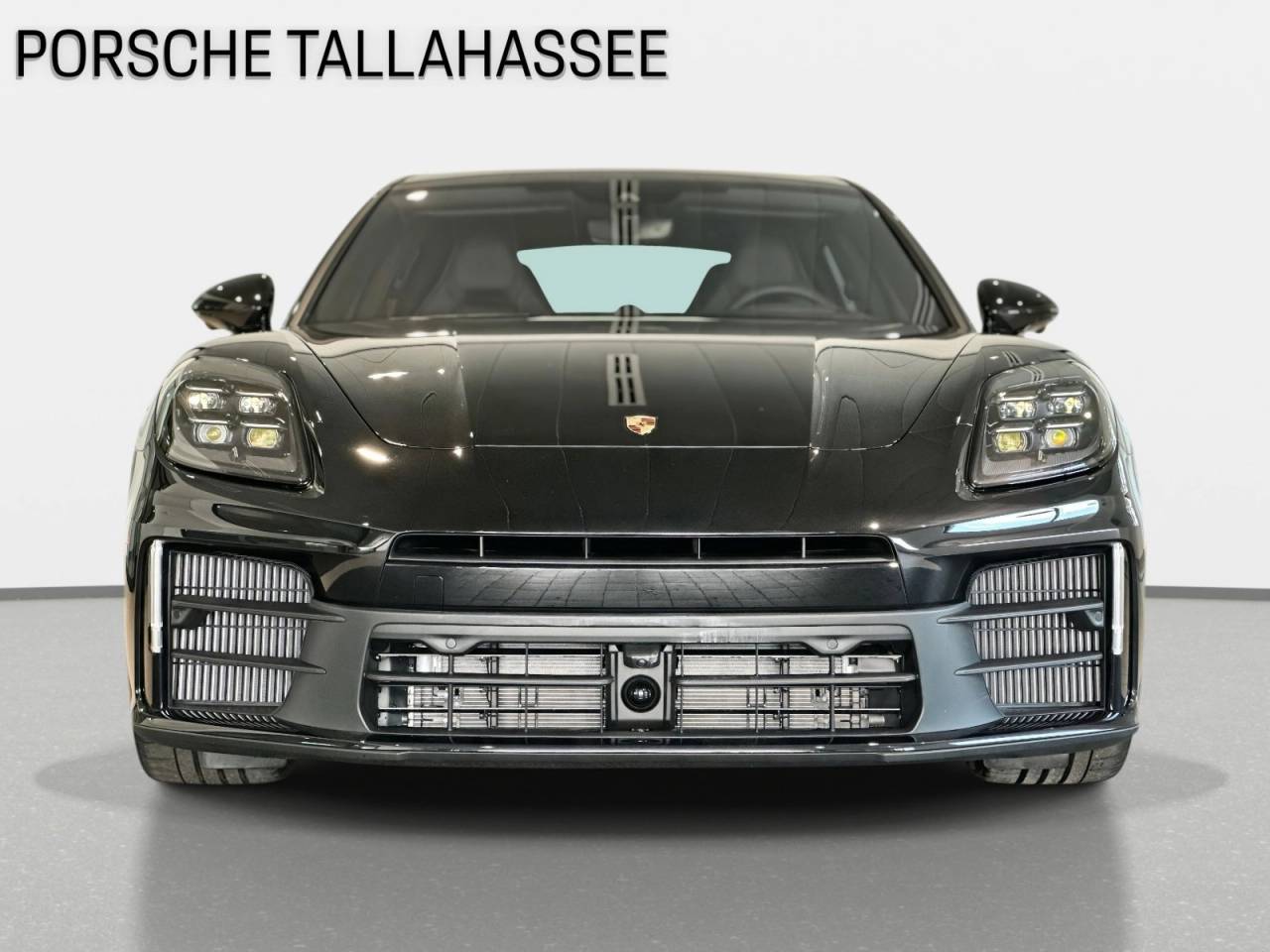 2025 Porsche Panamera 4