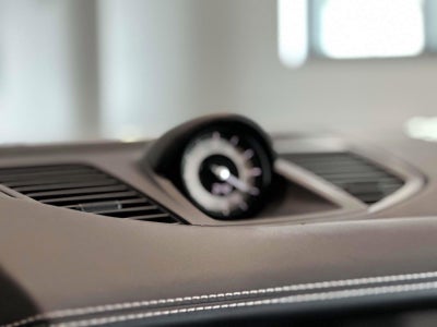 2026 Porsche Panamera 4 E-Hybrid