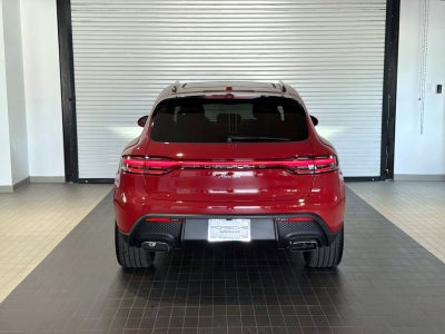 2026 Porsche Macan Base