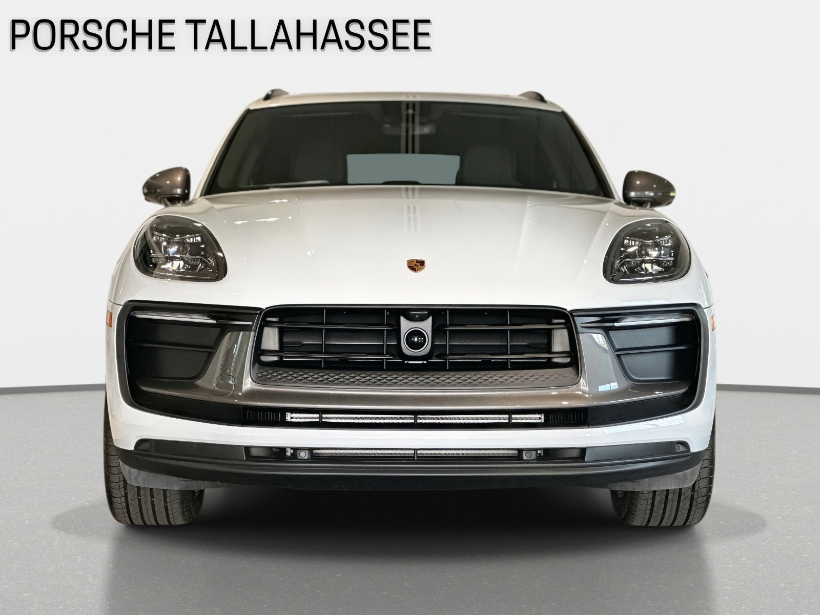 2025 Porsche Macan T