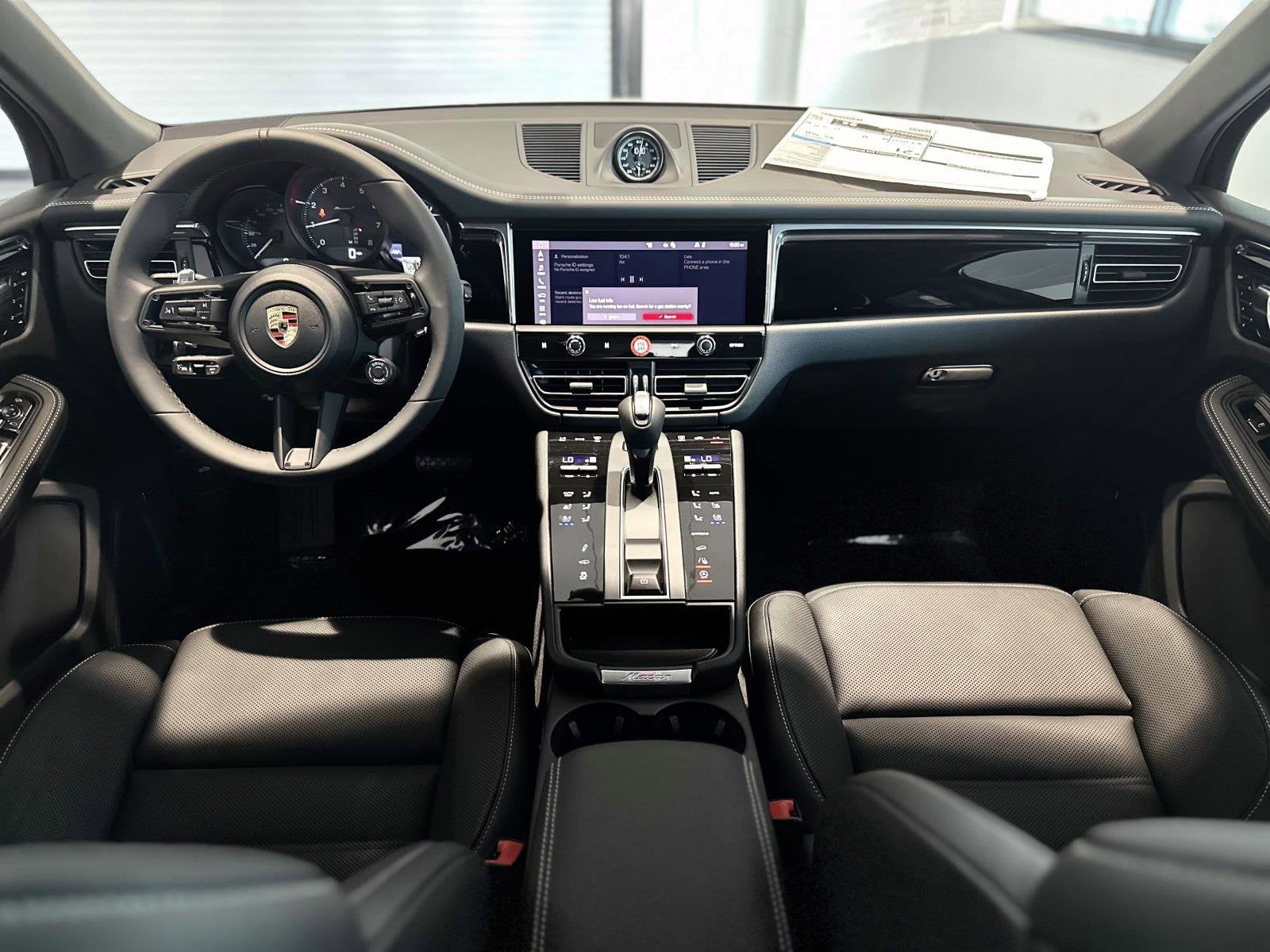 2025 Porsche Macan T