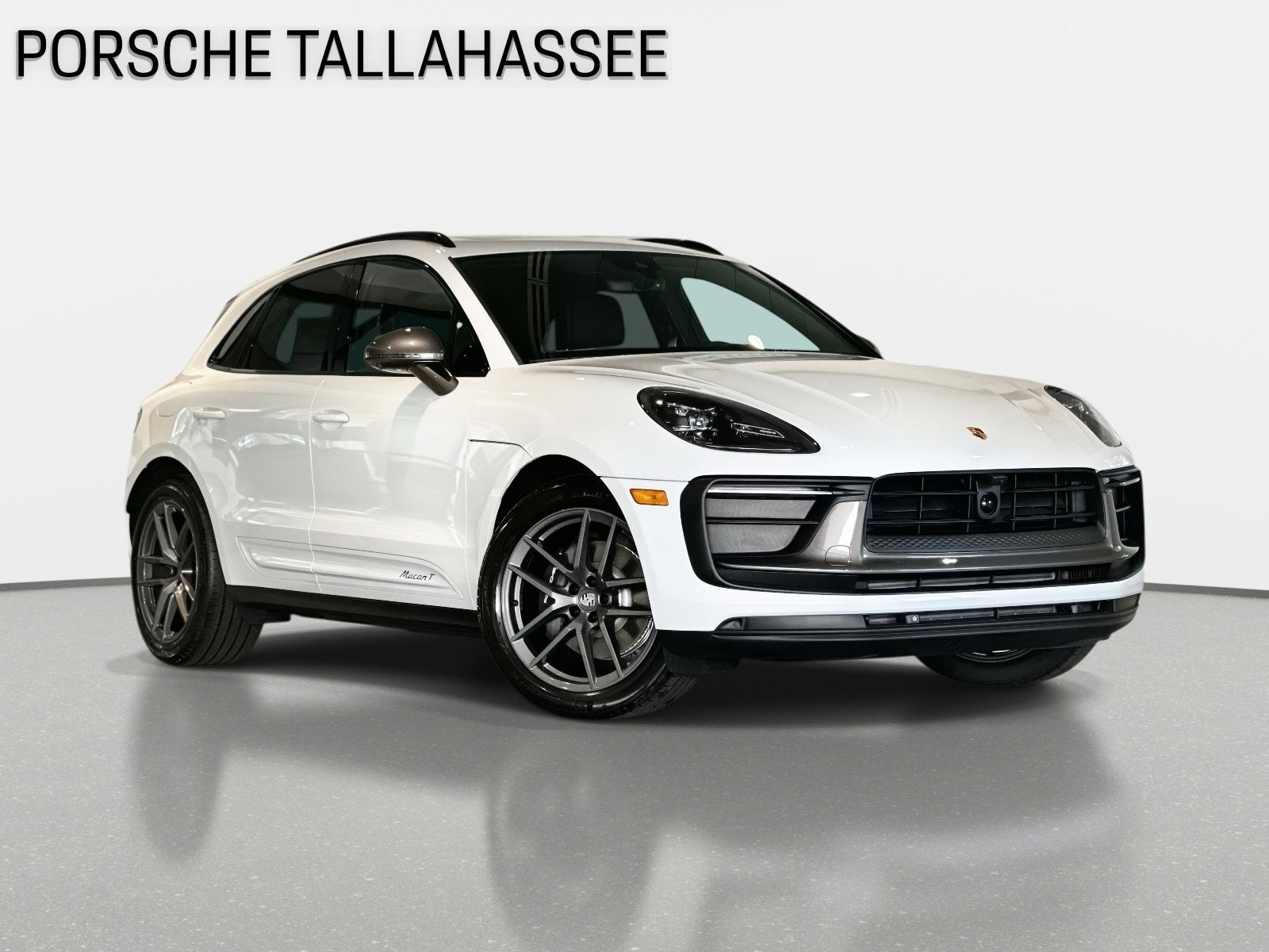 2025 Porsche Macan T