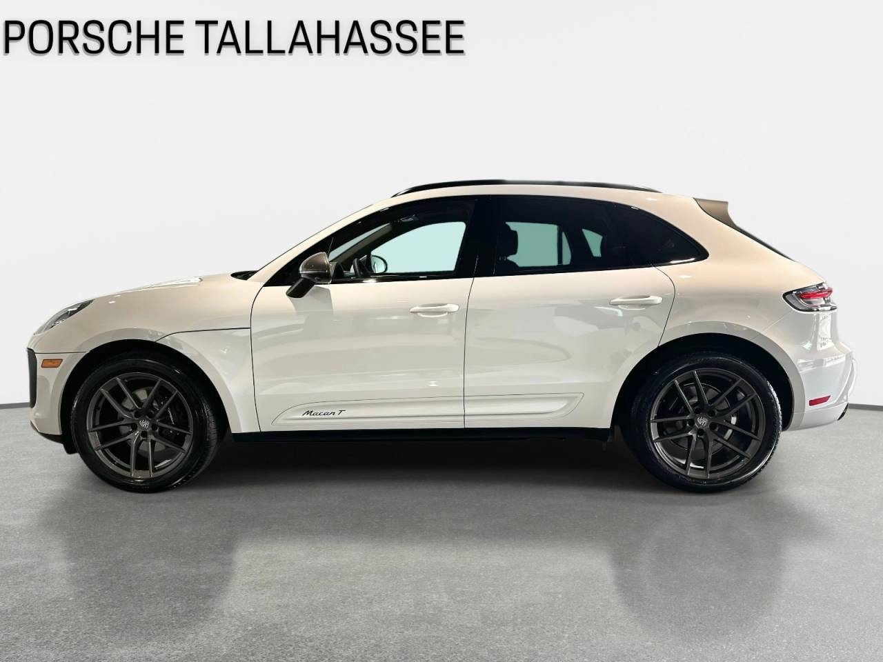 2025 Porsche Macan T