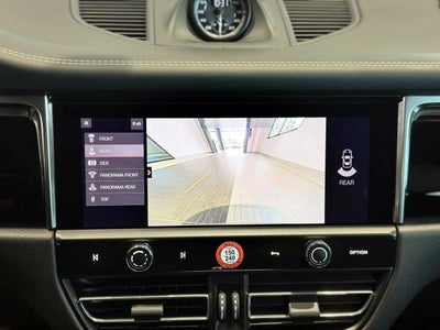 2025 Porsche Macan T