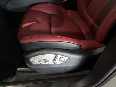 2026 Porsche Macan T