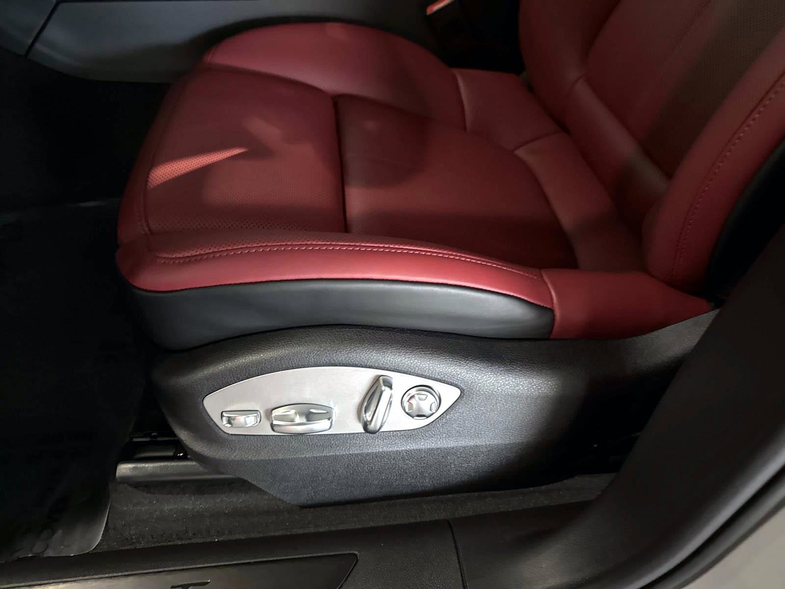 2026 Porsche Macan T