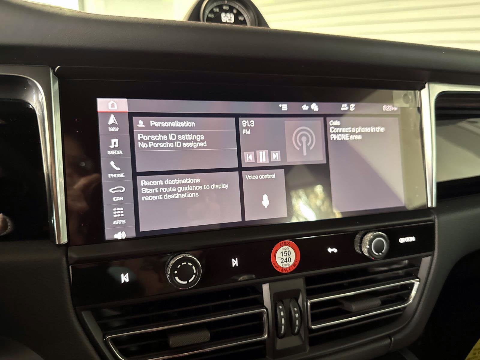 2026 Porsche Macan T