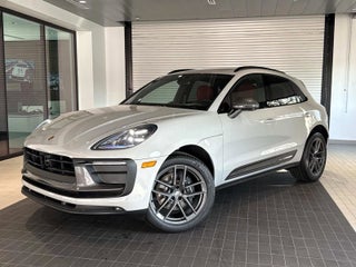 2026 Porsche Macan T