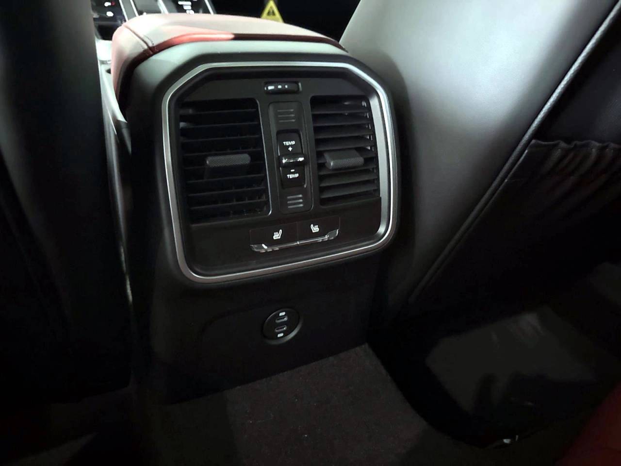 2026 Porsche Macan T