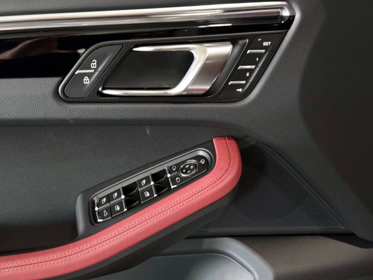 2026 Porsche Macan T