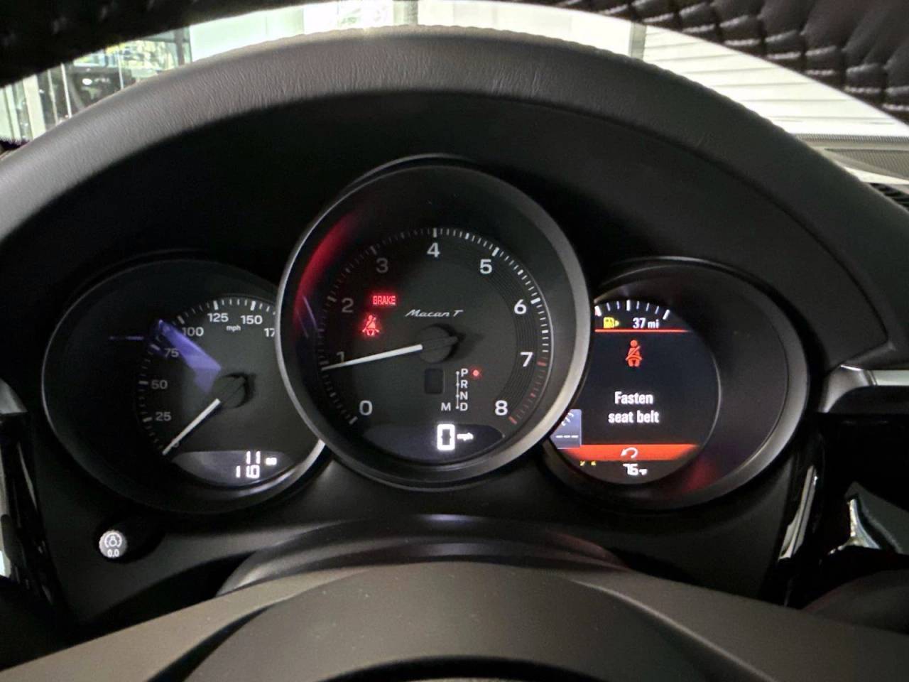 2026 Porsche Macan T