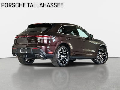 2025 Porsche Macan Base
