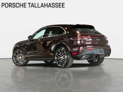 2025 Porsche Macan Base