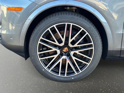 2026 Porsche Cayenne Base