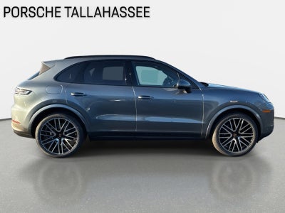 2026 Porsche Cayenne Base
