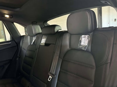 2026 Porsche Macan GTS