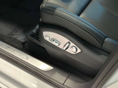 2026 Porsche Macan S