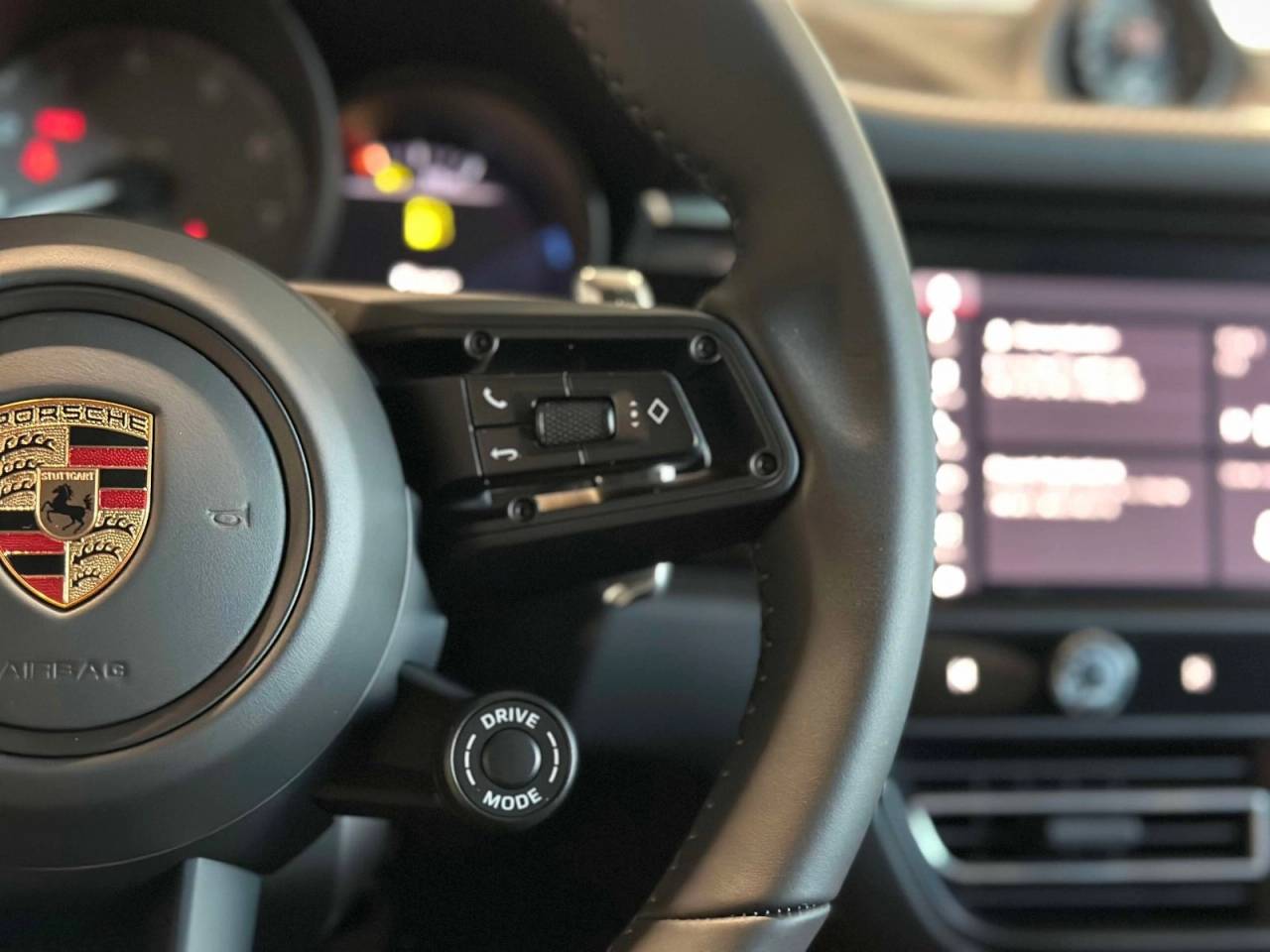 2026 Porsche Macan S