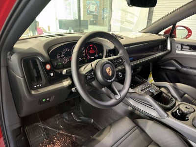 2026 Porsche Cayenne Base