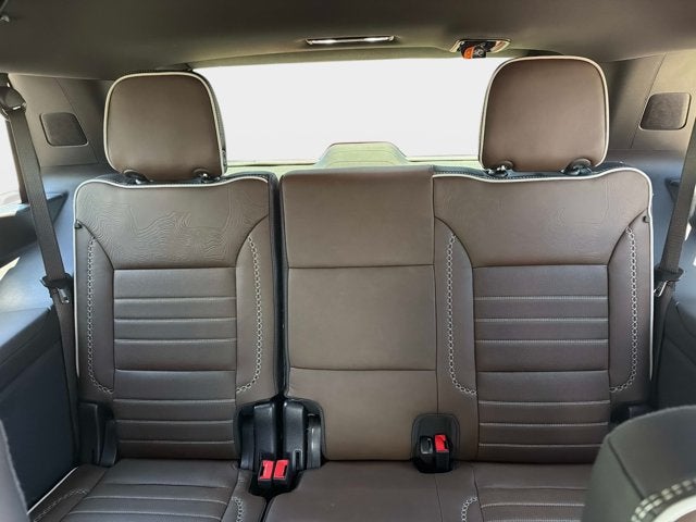 2025 GMC Yukon Denali Ultimate