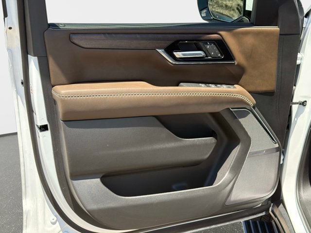 2025 GMC Yukon Denali Ultimate