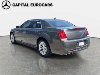2015 Chrysler 300 Limited