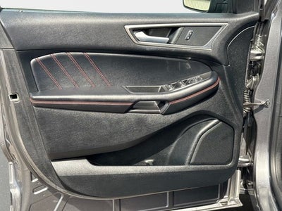 2022 Ford Edge ST Line