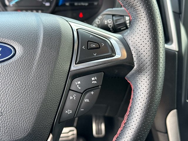 2022 Ford Edge ST Line