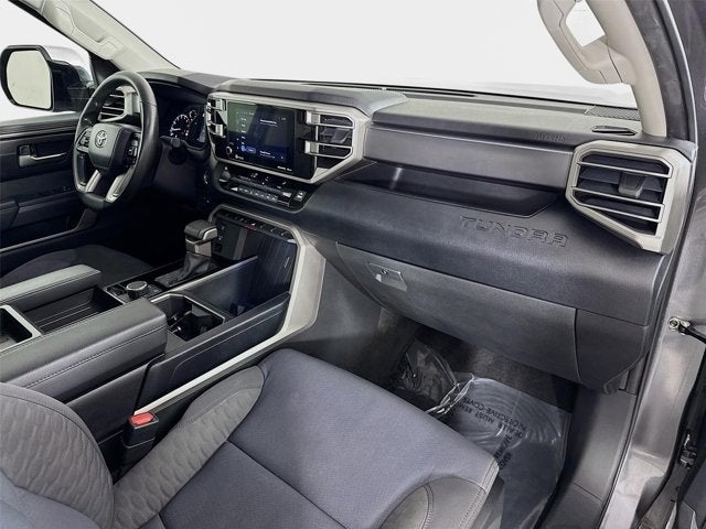 2022 Toyota Tundra 2WD SR5